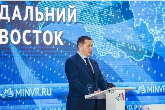 Полпред в ДФО пообещал дать денег регионам, из которых не бегут люди